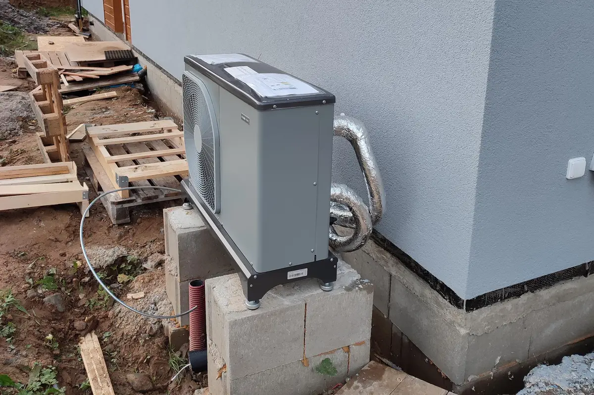 Instalatér Holec